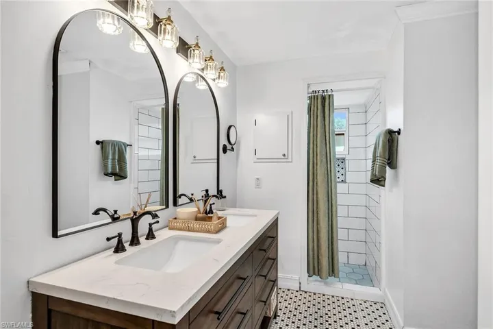 3670 6th Ave Se, Naples, Florida 34117