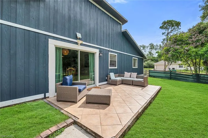 3670 6th Ave Se, Naples, Florida 34117