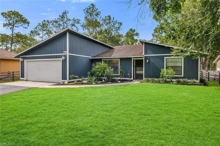 3670 6th Ave Se, Naples, Florida 34117