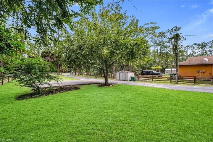 3670 6th Ave Se, Naples, Florida 34117