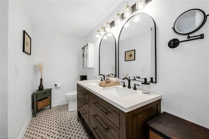 3670 6th Ave Se, Naples, Florida 34117