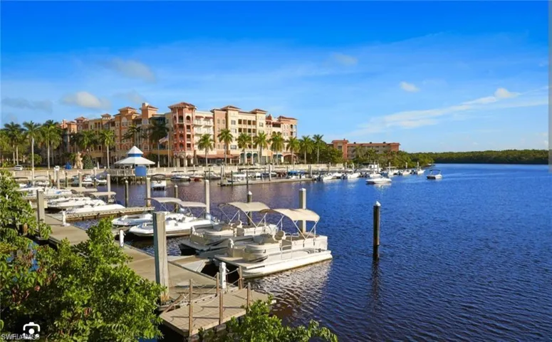 3270 Bayshore Dr, Naples, Florida 34112