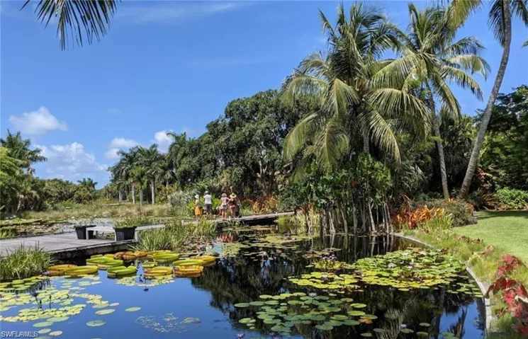 3270 Bayshore Dr, Naples, Florida 34112