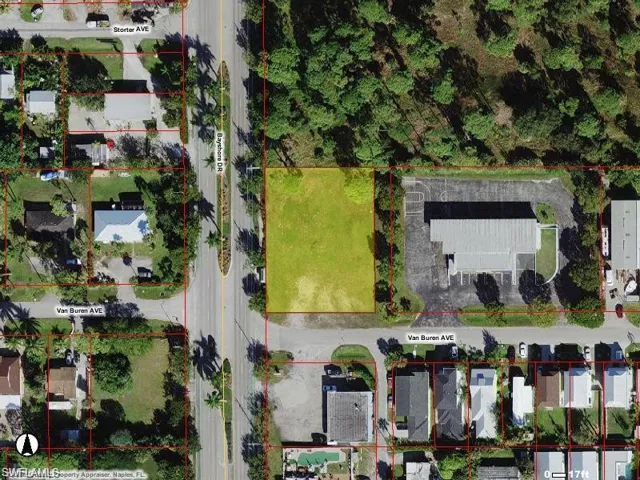 3270 Bayshore Dr, Naples, Florida 34112