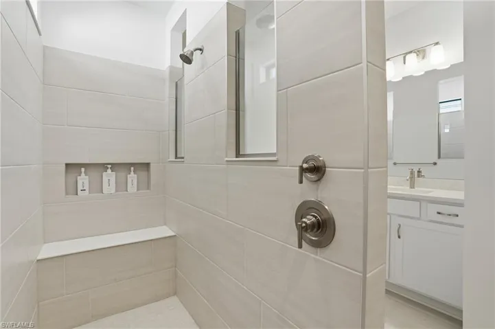 1954 Fresno Ave, Naples, Florida 34120