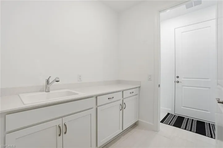 1954 Fresno Ave, Naples, Florida 34120