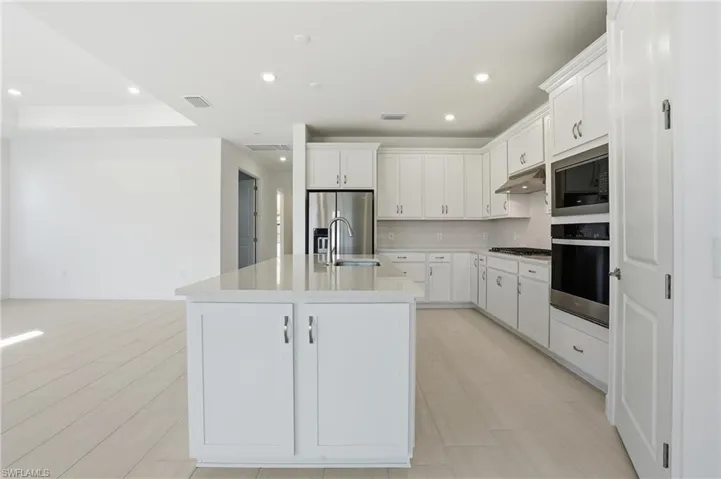 1954 Fresno Ave, Naples, Florida 34120