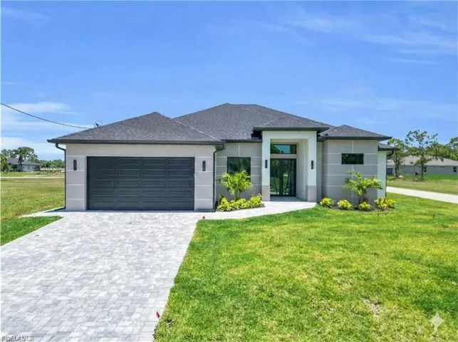 2900 Nw 26th Ave, Cape Coral, Florida 33993