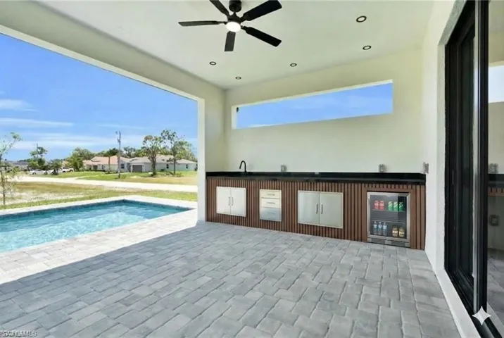 2900 Nw 26th Ave, Cape Coral, Florida 33993