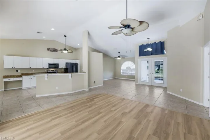 1121 Nw 27th Ave, Cape Coral, Florida 33993
