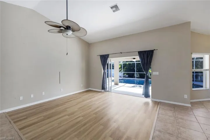 1121 Nw 27th Ave, Cape Coral, Florida 33993