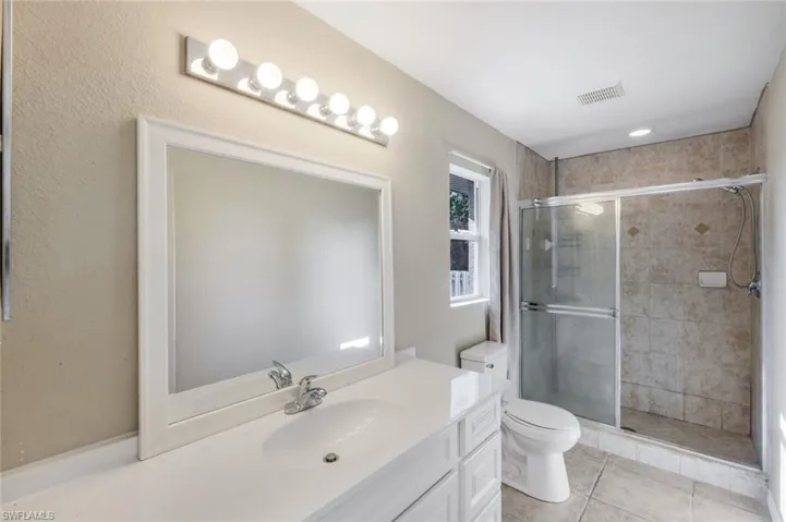 1121 Nw 27th Ave, Cape Coral, Florida 33993