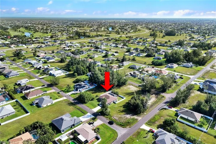 1121 Nw 27th Ave, Cape Coral, Florida 33993