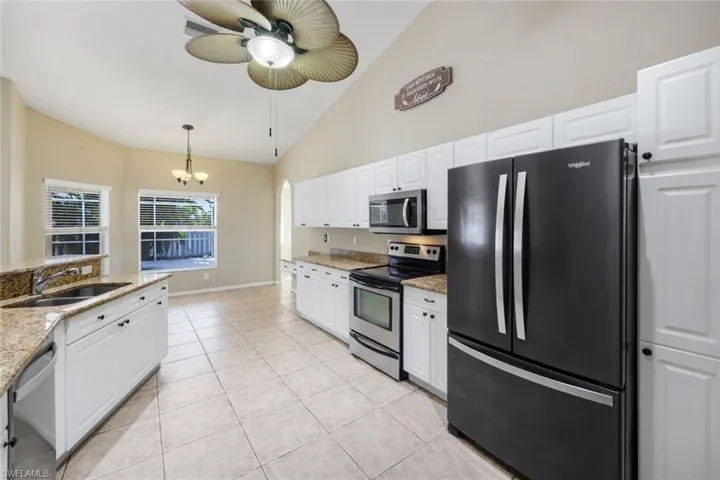1121 Nw 27th Ave, Cape Coral, Florida 33993
