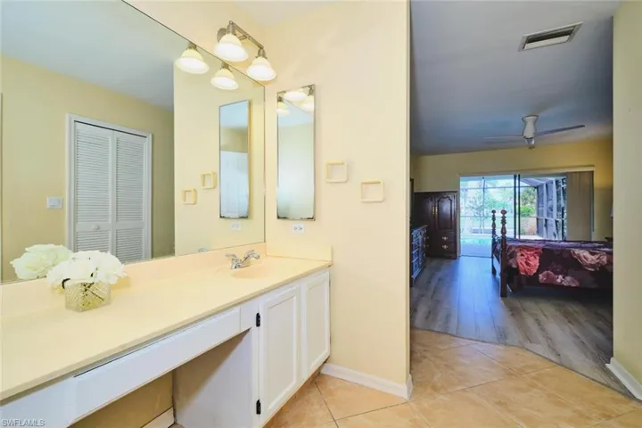 4122 SW 22nd  CT, Cape Coral, FL 33914