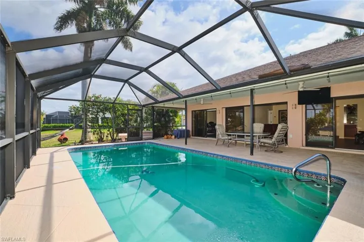 4122 Sw 22nd Ct, Cape Coral, Florida 33914