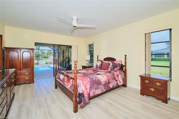4122 SW 22nd  CT, Cape Coral, FL 33914