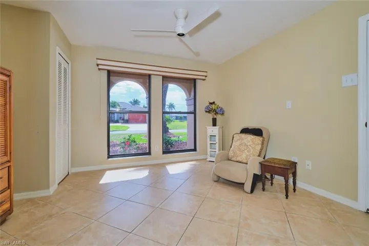 4122 Sw 22nd Ct, Cape Coral, Florida 33914