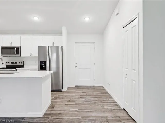 1824 NW 2nd  PL, Cape Coral, FL 33993