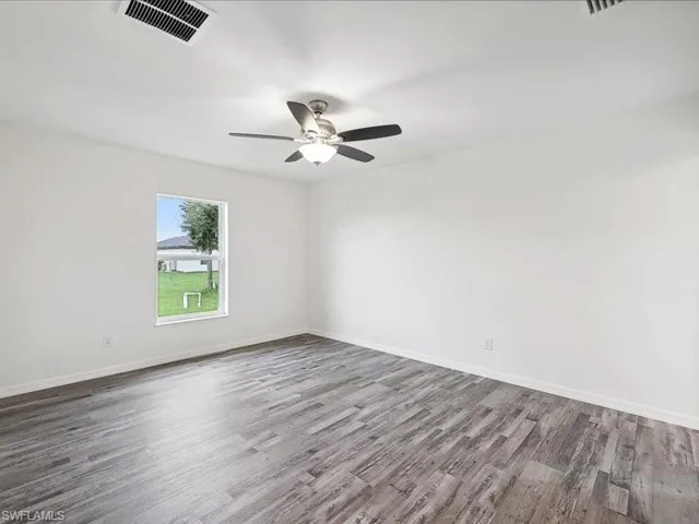 1824 NW 2nd  PL, Cape Coral, FL 33993