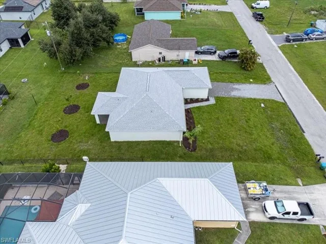 1824 NW 2nd  PL, Cape Coral, FL 33993