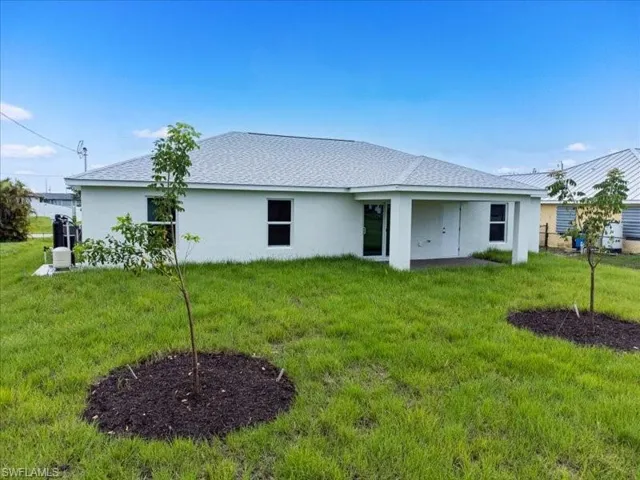 1824 NW 2nd  PL, Cape Coral, FL 33993