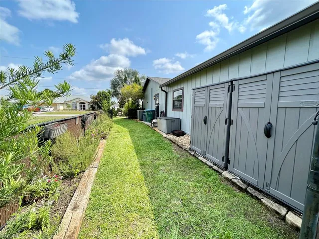 23227  Delavan  AVE, Port Charlotte, FL 33954
