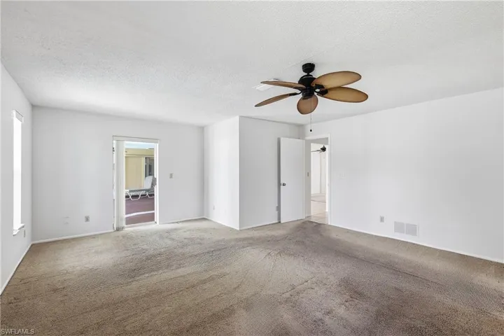3812 Se 10th Ave, Cape Coral, Florida 33904