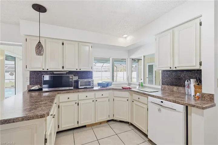 3812 Se 10th Ave, Cape Coral, Florida 33904