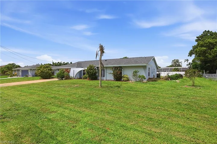 3812 Se 10th Ave, Cape Coral, Florida 33904