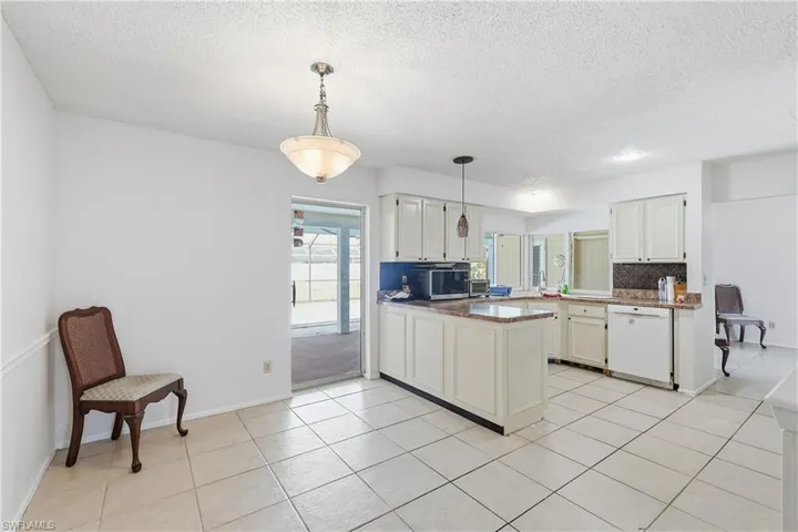 3812 Se 10th Ave, Cape Coral, Florida 33904