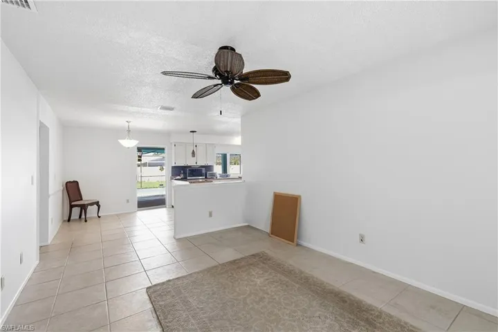 3812 Se 10th Ave, Cape Coral, Florida 33904