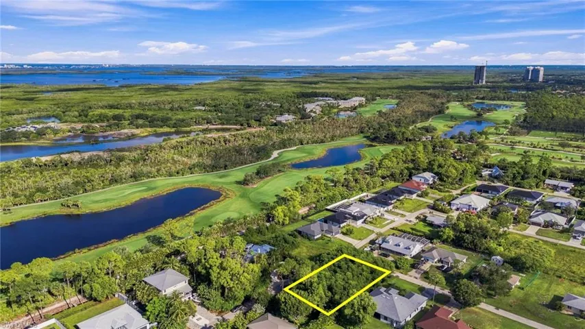 4665 Santiago Ln, Bonita Springs, Florida 34134