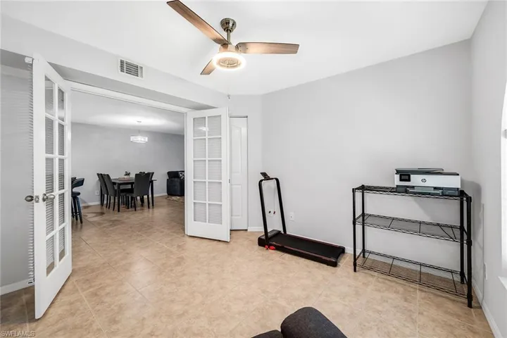 925 New Waterford Dr 104, Naples, Florida 34104