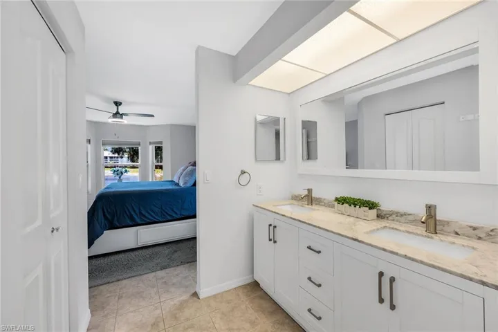 925 New Waterford Dr 104, Naples, Florida 34104