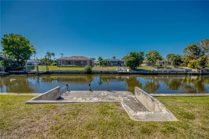 1438 Se 23rd St, Cape Coral, Florida 33990
