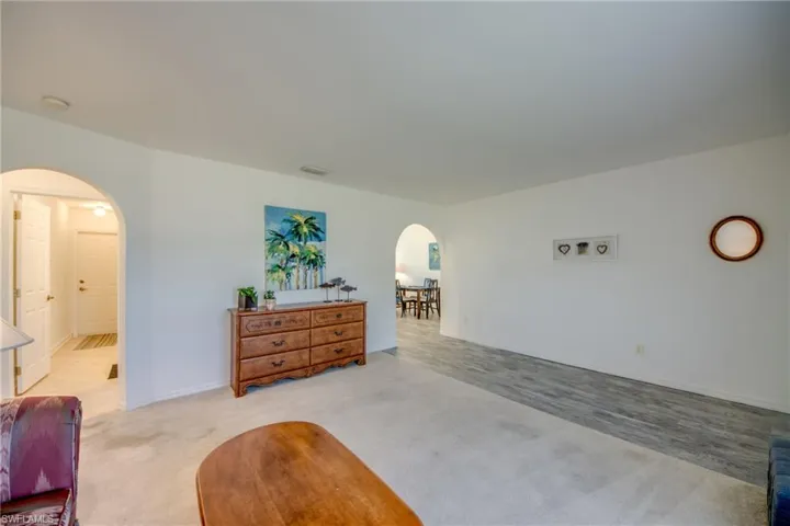 1438 Se 23rd St, Cape Coral, Florida 33990