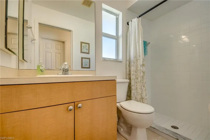 1438 Se 23rd St, Cape Coral, Florida 33990
