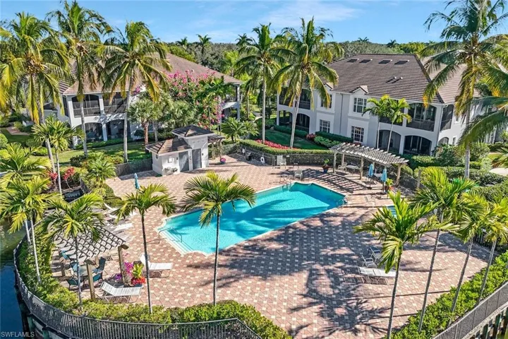 5025 Blauvelt Way 202, Naples, Florida 34105