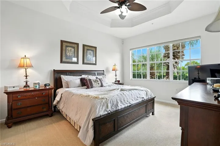 Master bedroom King bed