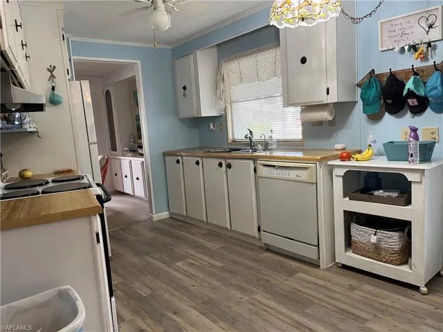 3493  Celestial  WAY, North Fort Myers, FL 33903