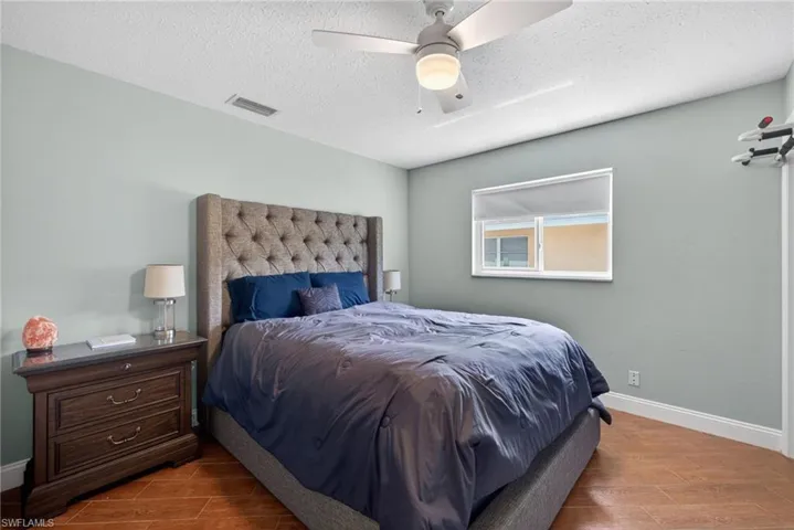 712 Se 32nd Ter, Cape Coral, Florida 33904