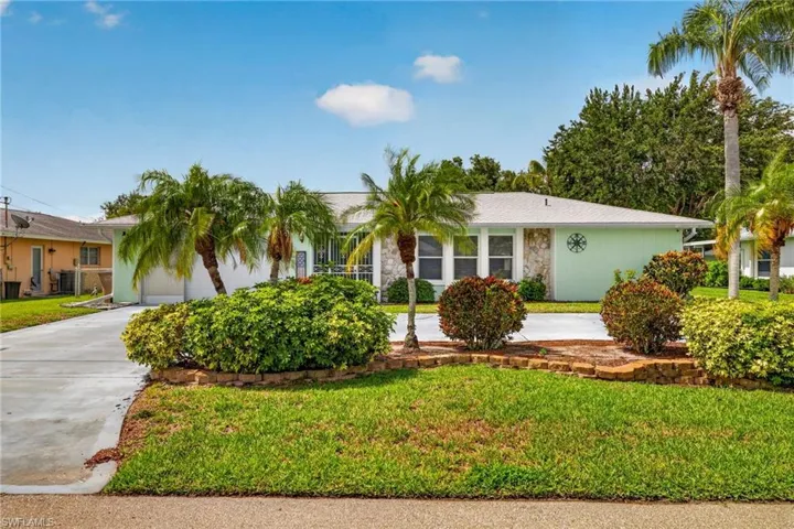 712 Se 32nd Ter, Cape Coral, Florida 33904