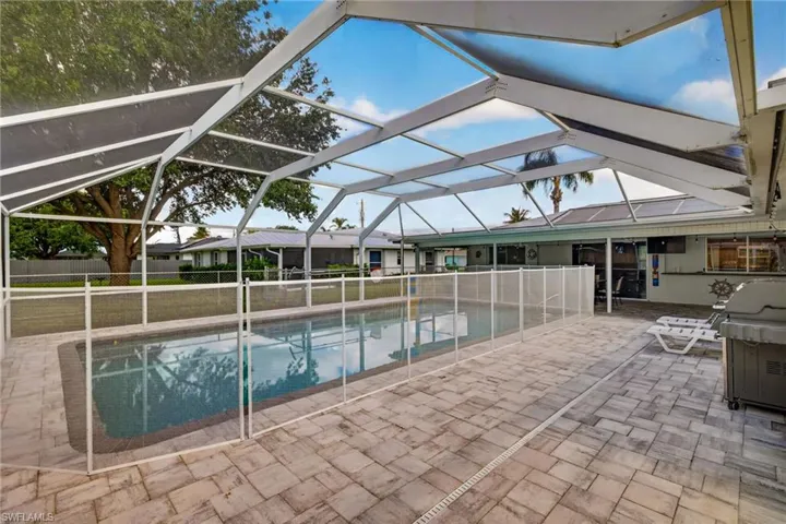 712 Se 32nd Ter, Cape Coral, Florida 33904