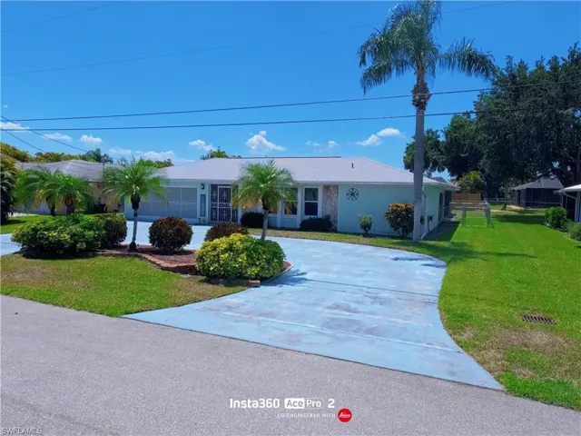 712 Se 32nd Ter, Cape Coral, Florida 33904