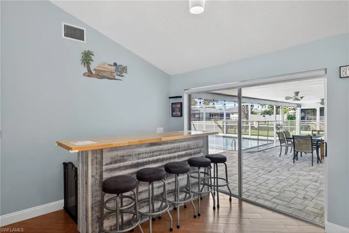712 Se 32nd Ter, Cape Coral, Florida 33904