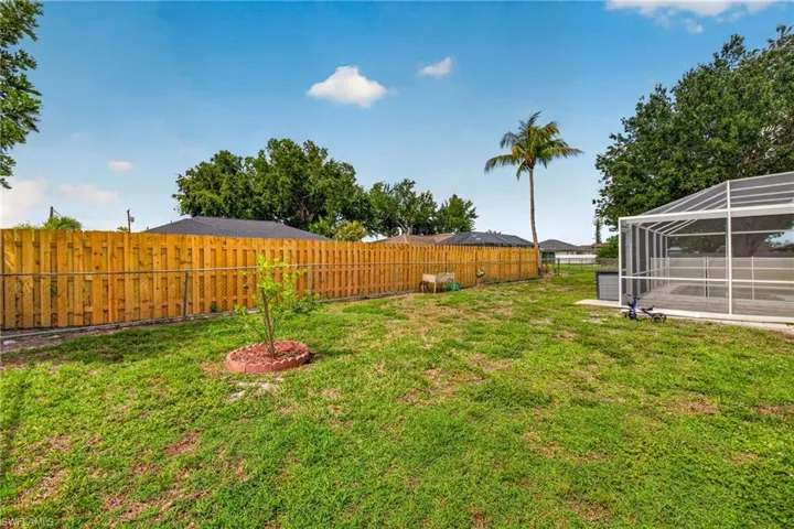 712 Se 32nd Ter, Cape Coral, Florida 33904