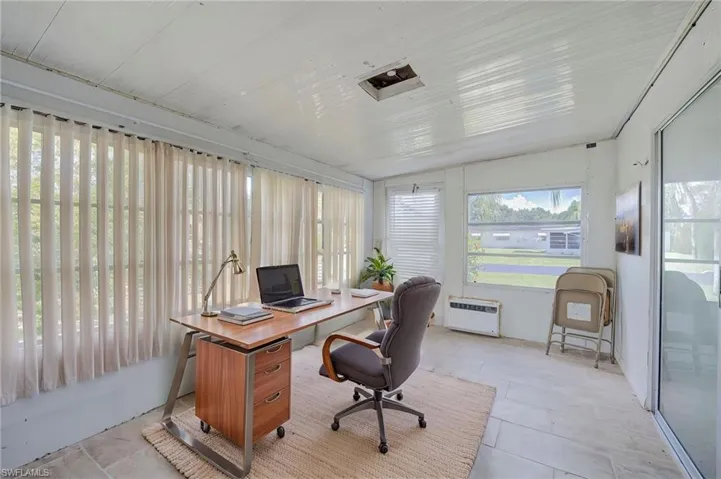 63 Tangelo Ct, Lehigh Acres, Florida 33936