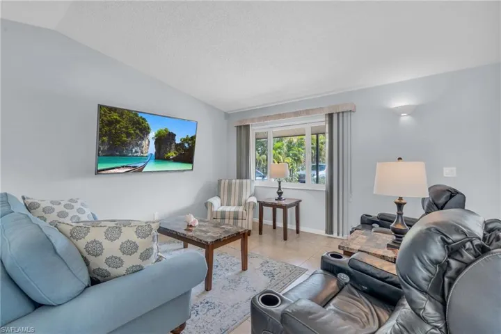 1055  Winsome  RD, North Fort Myers, FL 33903