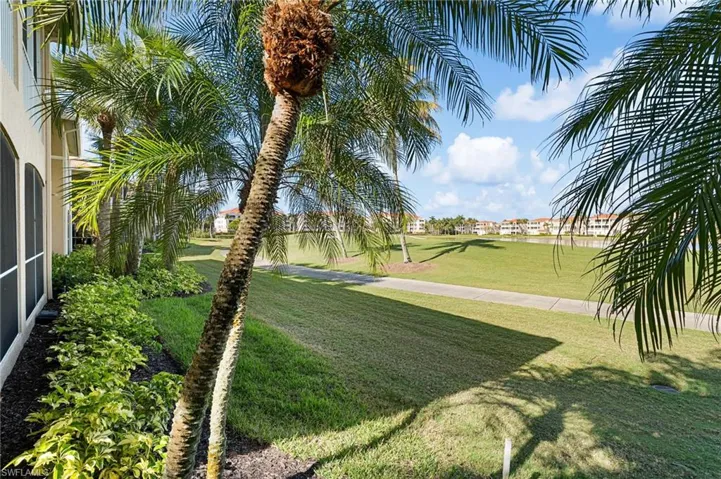 11040 Harbour Yacht Ct 102, Fort Myers, Florida 33908